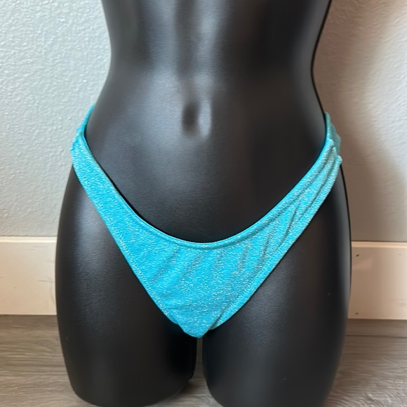 Baby blue Cheeky bathing suit bottom - Picture 1 of 6